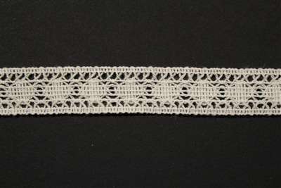 LNS-CRO-107-WHITE.  Crochet Lace