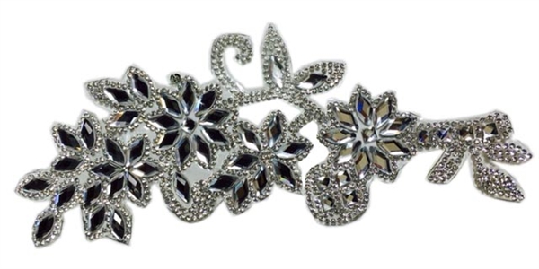 RHS-APL-086-SILVER.  CLEAR AND SILVER ACRYLIC RHINESTONE APPLIQUE - 8.5 INCHES