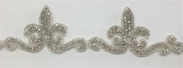 RHS-TRM-1307-SILVER.  CRYSTAL RHINESTONE TRIM - 2.75 INCHES WIDE - REPEAT LENGTH 4 INCHES