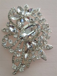 BRO-RHS-019-RHINESTONE BROOCH BRO-RHS-019-Broche de cristal con diamante imitacion