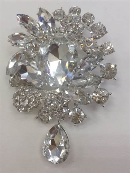 BRO-RHS-040-SILVER. CLEAR CRYSTAL RHINESTONE BROOCH - 2 X 3 INCH