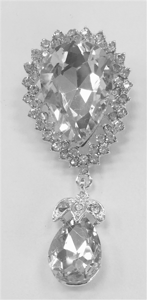 BRO-RHS-283-SILVER. Clear Rhinestones on Silver Metal Brooch