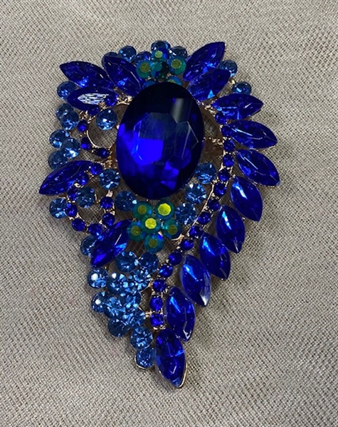 RO-RHS-442-GOLDSAPPHIRE.  Gold Sapphire Rhinestone Brooch