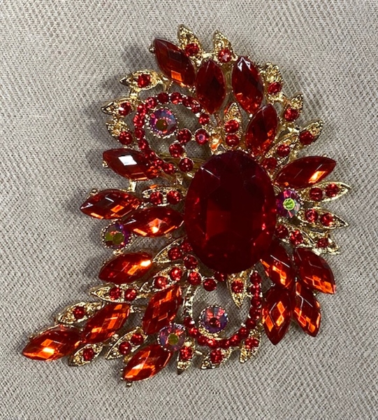 BRO-RHS-444-GOLDRED.  Gold Red Rhinestone Brooch