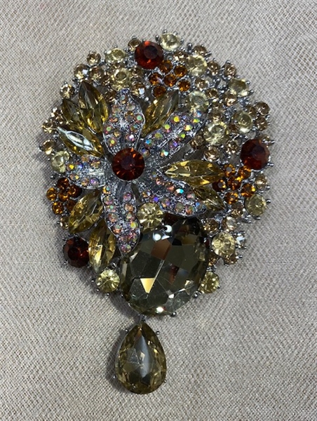 BRO-RHS-446-SILVERTOPAZ.  Silver Metal -Topaz and AB Stones - Rhinestone Brooch