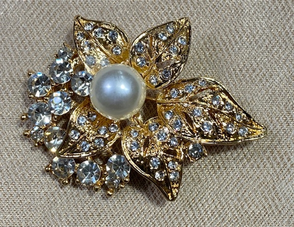BRO-RHS-450-GOLDCRYSTALPEARL.  Gold Metal -  Clear Crystal with Pearl Rhinestone Brooch