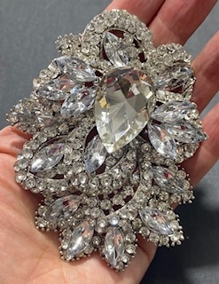 BRO-RHS-455-SILVERCRYSTAL. Silver Clear Crystal Rhinestone Brooch - 5" X 3"