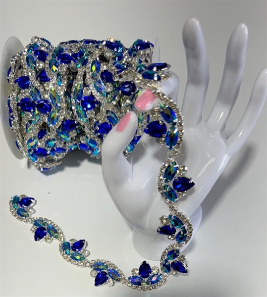 CHN-RHS-052S-ROYALBLUESILVER. Royal Blue and Clear Crystal Rhinestones on Silver Metal Chain - 1 Inch Wide
