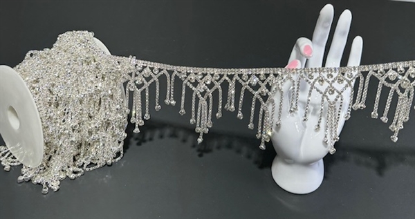 CHN-RHS-099-SILVERFRINGE. Clear Crystal Rhinestones on Silver Metal Chain As Fringe - 3 Inch Wide