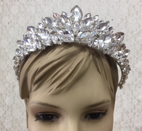 CWN-104-SILVER-CRYSTAL. WHOLESALE CROWN, CLEAR CRYSTALS ON SILVER METAL