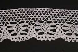 LNS-CRO-113-WHITE.  Crochet Lace