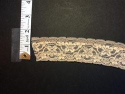 LST-REG-103-CAMEL.  STRETCH LACE 1 INCH WIDE - CAMEL