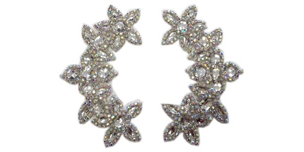 RHS-APL-511-PAIR-AB.  AB CRYSTAL RHINESTONE APPLIQUE PAIR.  6.5" x 2.5"
