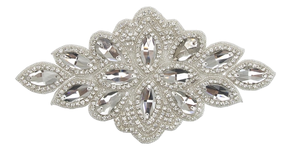 RHS-APL-558-SILVER.  RHINESTONE APPLIQUE.  9 x 5 inches