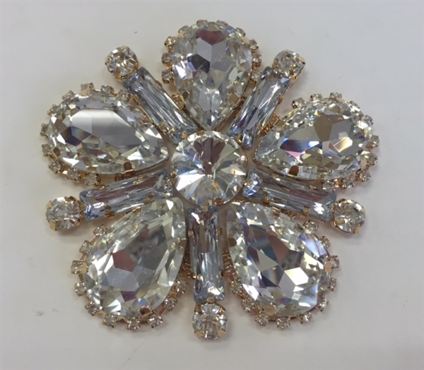 RHS-APL-M116-GOLD.  Clear Rhinestone Applique On Gold Metal - 3 Inch x 3 Inch