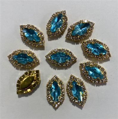 SEWON-OVAL-5X10-AQUABLUEGOLD.  Sew on Oval Aqua-Blue Glass Crystal Shape Rhinestones With Gold Claw-Catcher Made of Brass - 5X10 mm - 10 Pieces